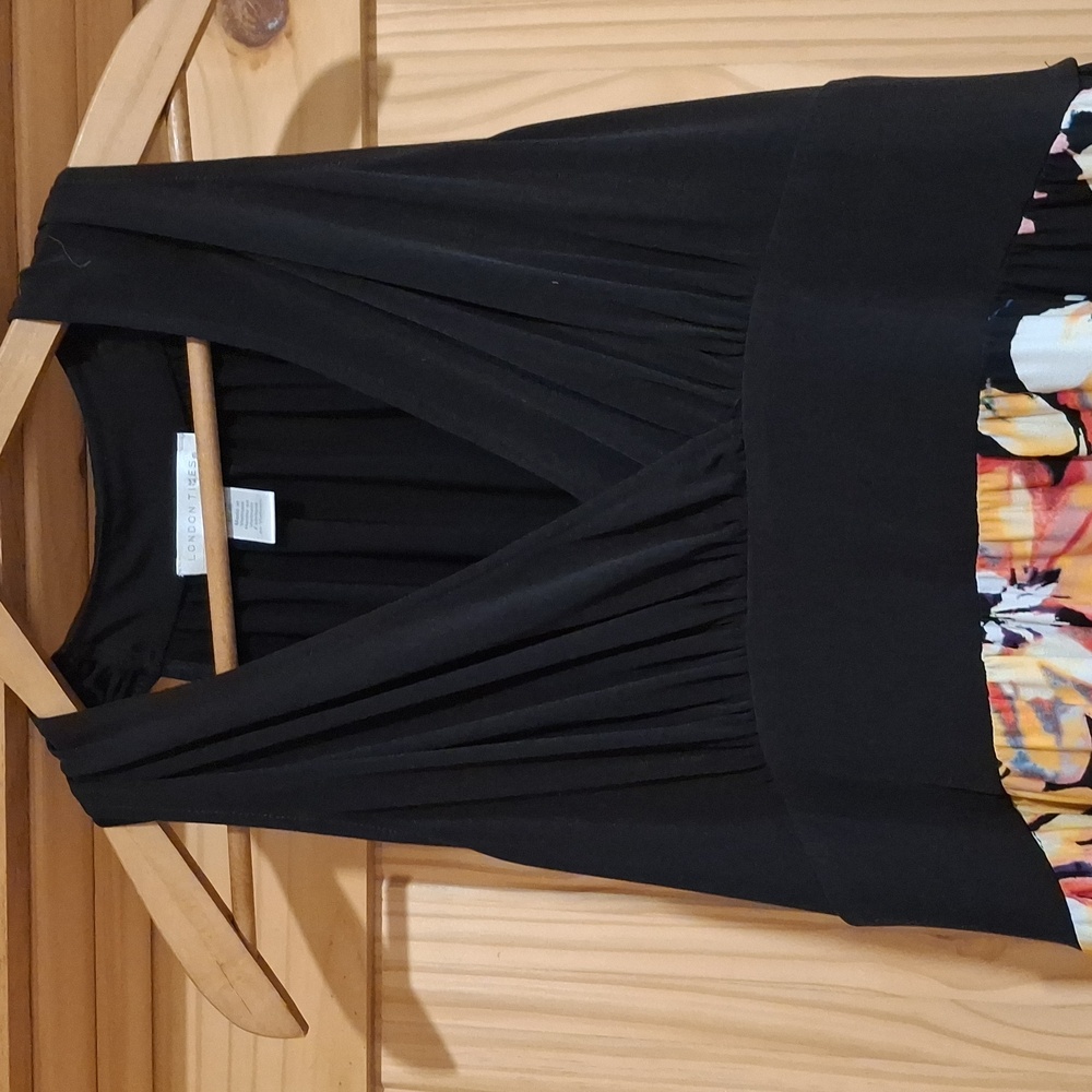 London Times Floral Maxi Dress. Size 12. - Picture 2 of 5